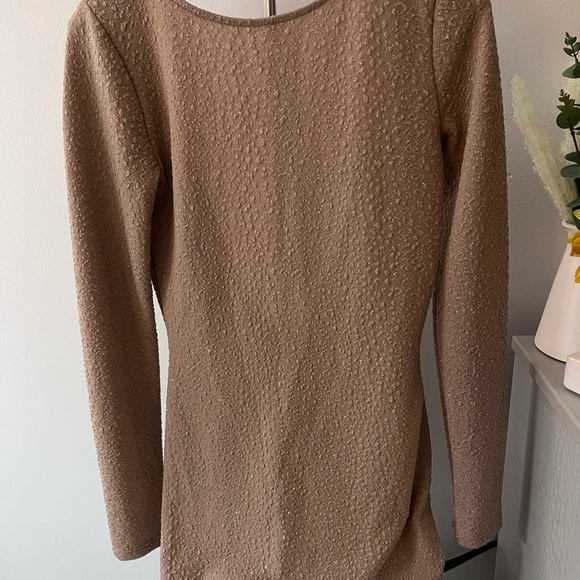 Windsor Dress Open Back Glitter - Picture 2 of 3